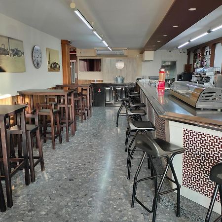Hostal Efebo 24H Antequera Exterior photo
